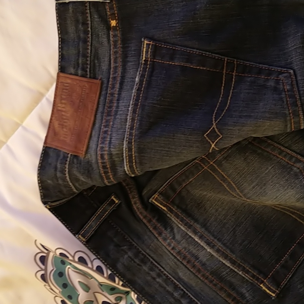 Lucky jeans